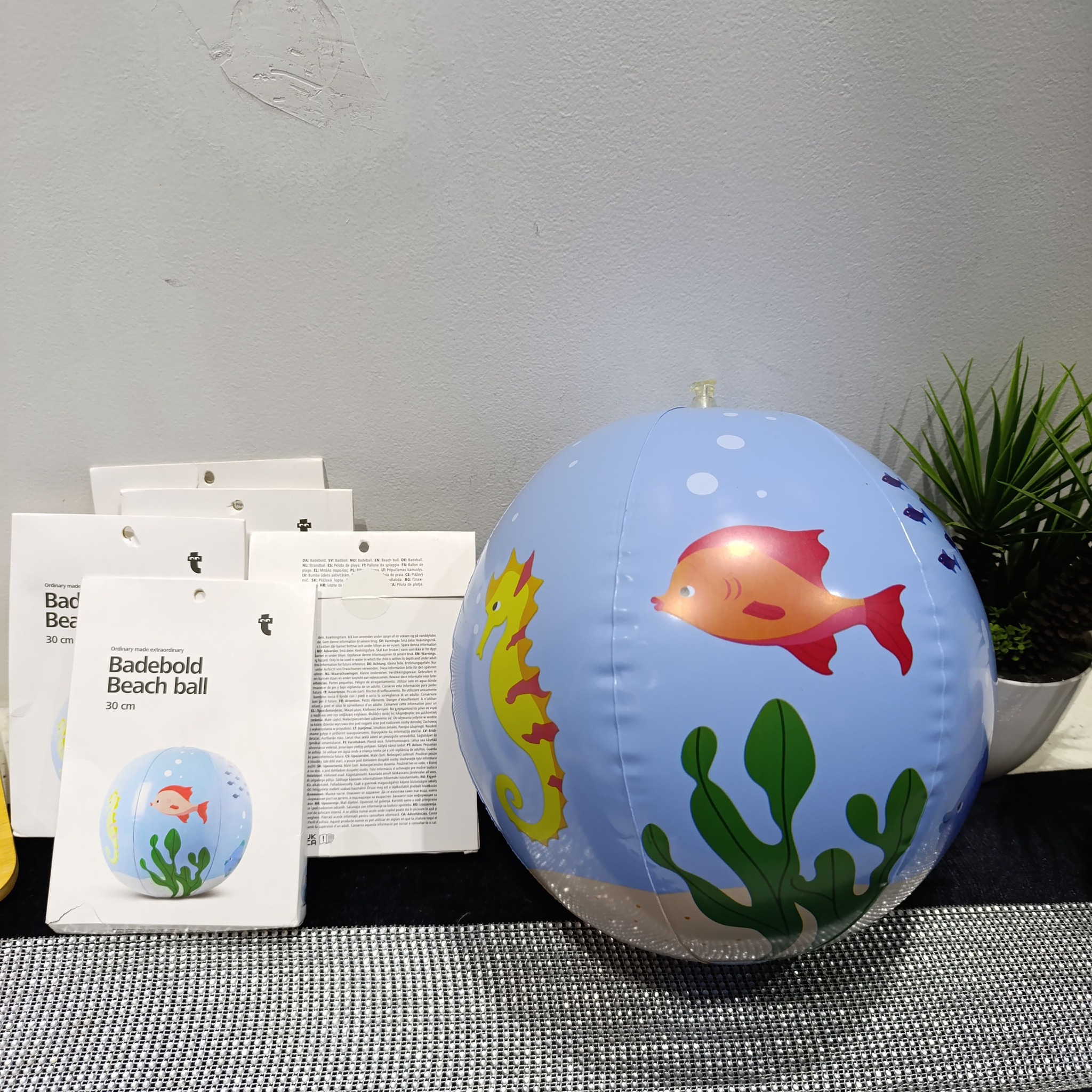 Kids Beach Ball - 1390 Taka