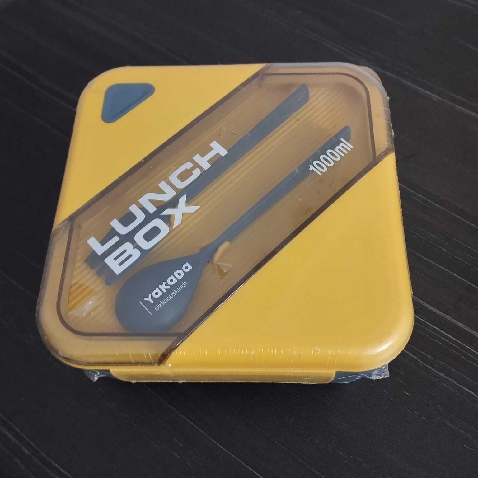 Lunch Box With Cutlery